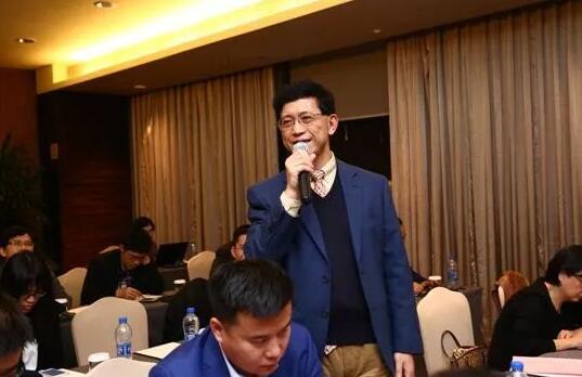 在开宝体育官网集团医教研战略发展研讨会上，开宝体育官网集团与从事 医疗 化诊断的厦门艾德生物医药科技股份有限公司、从事视网膜疾病基因疗法技术开发与引进的厦门继景生物技术有限责任公司签署了三方战略合作协议3.jpg