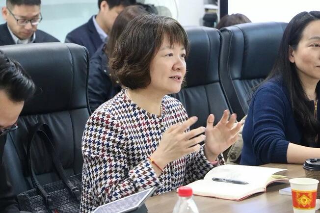 开宝体育官网集团与爱尔康召开2019年战略合作沟通会3.jpg