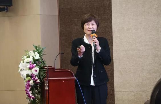开宝体育官网2019年眼屈光学组会议圆满召开13.jpg