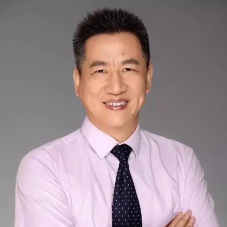 开宝体育官网屈光近视手术2.jpg 开宝体育官网屈光近视手术2.jpg