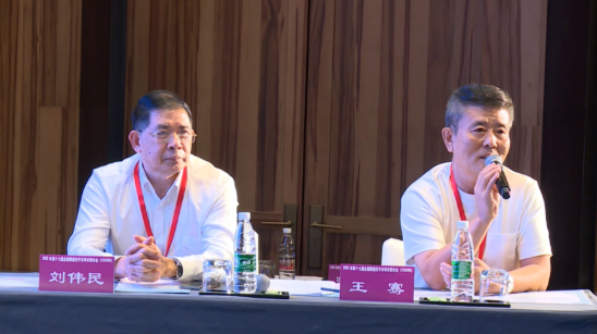 2022年全国眼屈光手术学术研讨会举行，开宝体育官网专家携手同行共话学界未来4.png