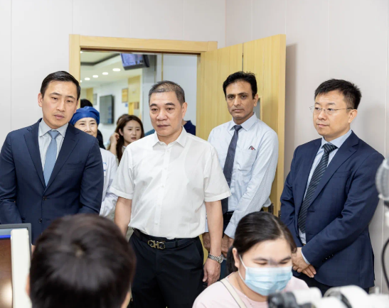 卡尔蔡司与开宝体育官网:强强再联手,向新再出发2.png 卡尔蔡司与开宝体育官网:强强再联手,向新再出发2.png