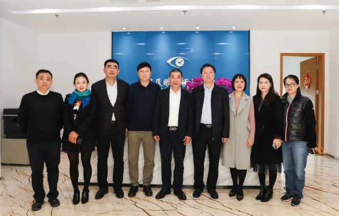 鹭燕医药一行参访开宝体育官网，两大上市集团携手共探合作新模式.png