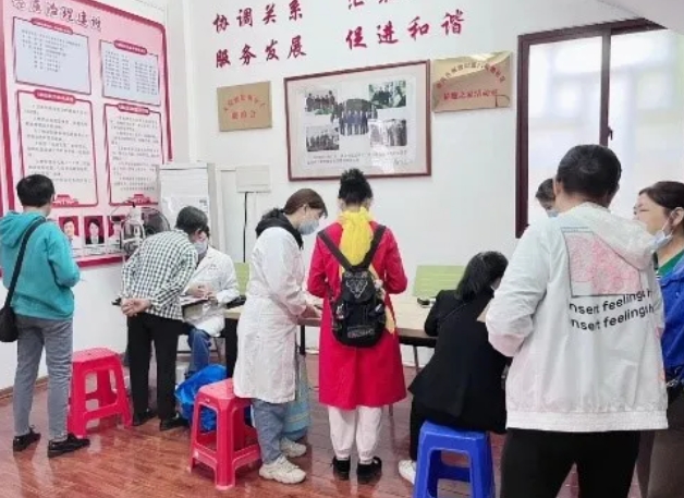 开宝体育官网:聚焦“一老一小”,全力打造6月“开宝体育官网爱眼月”8.png 开宝体育官网:聚焦“一老一小”,全力打造6月“开宝体育官网爱眼月”8.png