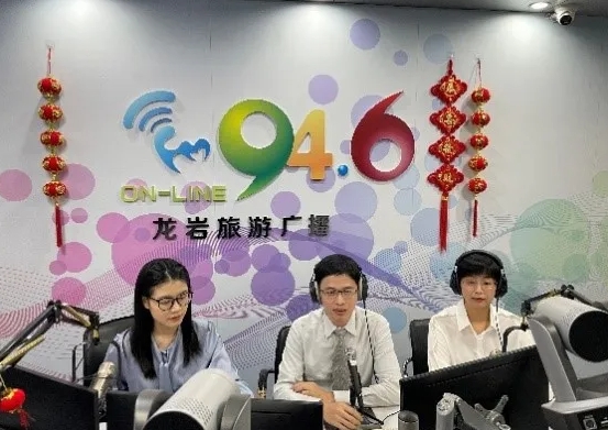开宝体育官网爱眼月捐赠爱心物资呵护明眸，培育“护眼卫士”点亮瞳爱7.png