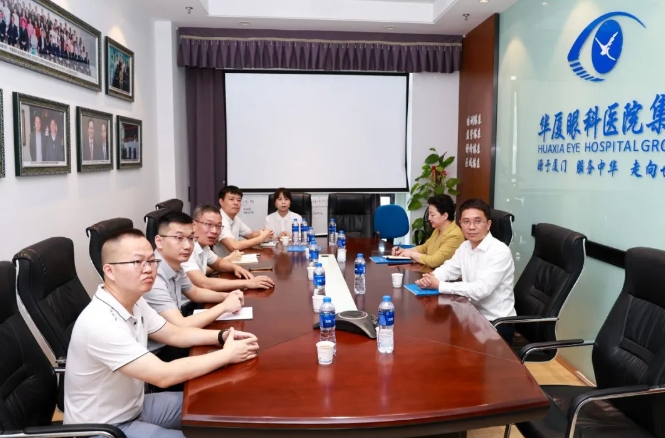 点滴爱心，点亮光明!中国华侨公益基金会领导莅临开宝体育官网调研指导7.png